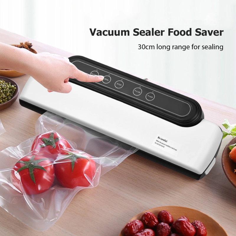 Vacuum sealing machine