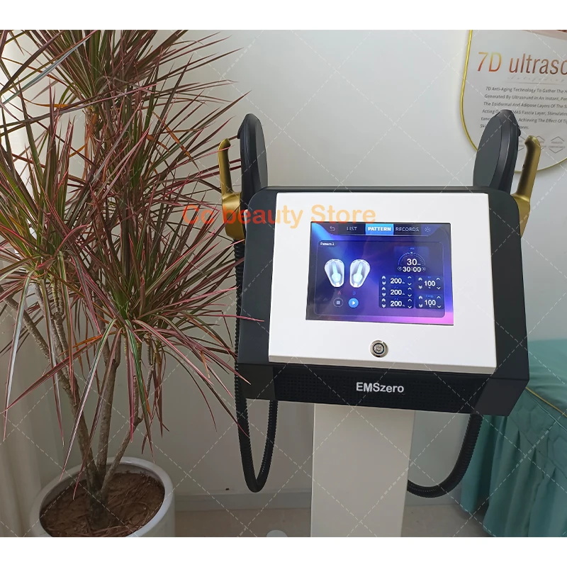 Machine mince pour le corps RF