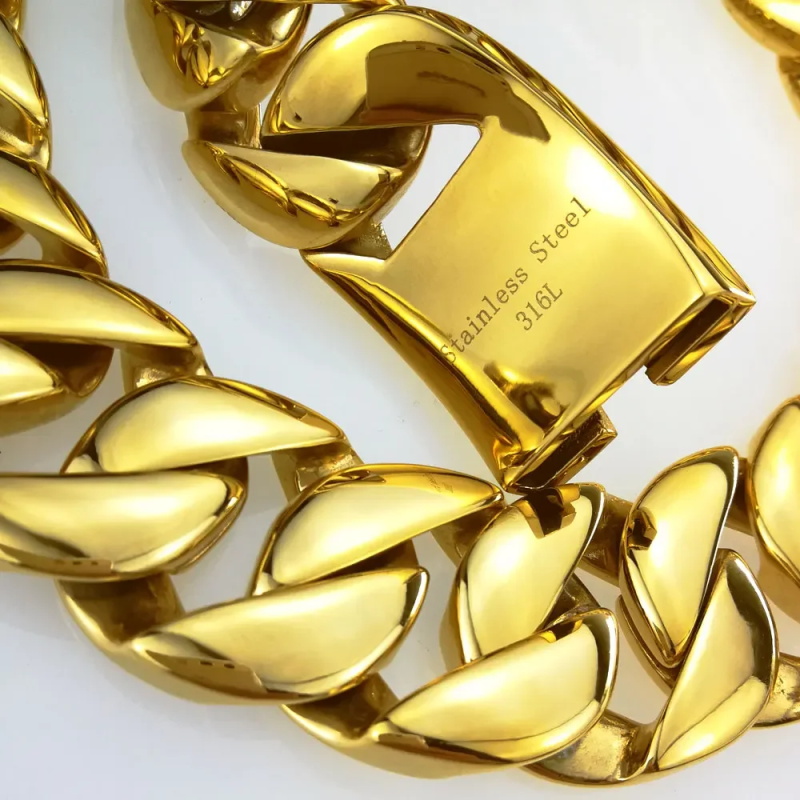 Gold colored 316l stainless steel